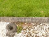 image of grave number 808359